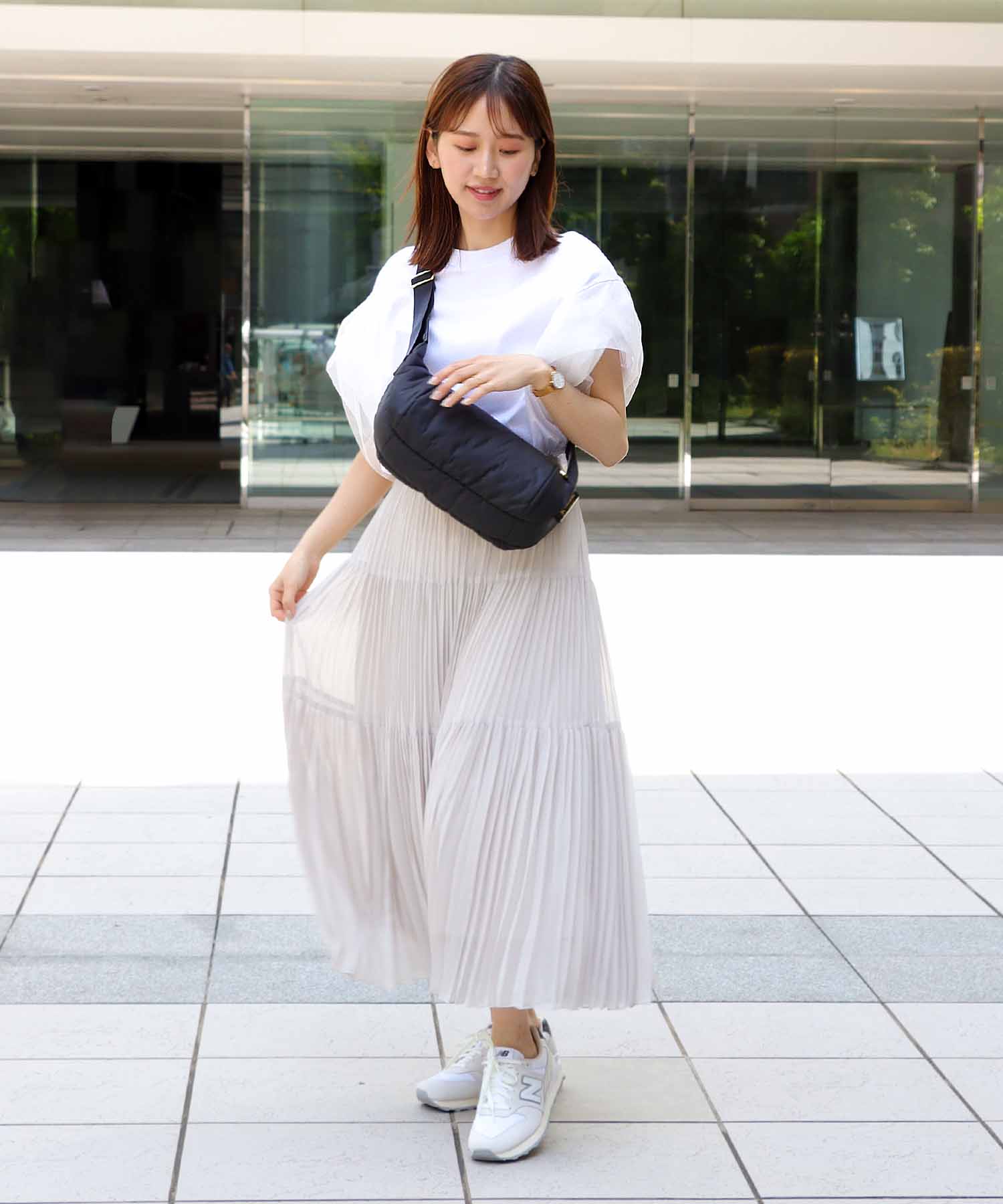 メッシュツイストスリーブカットソー | AND ON JIONE STORE（アンドオン）ジオン商事公式オンラインストア